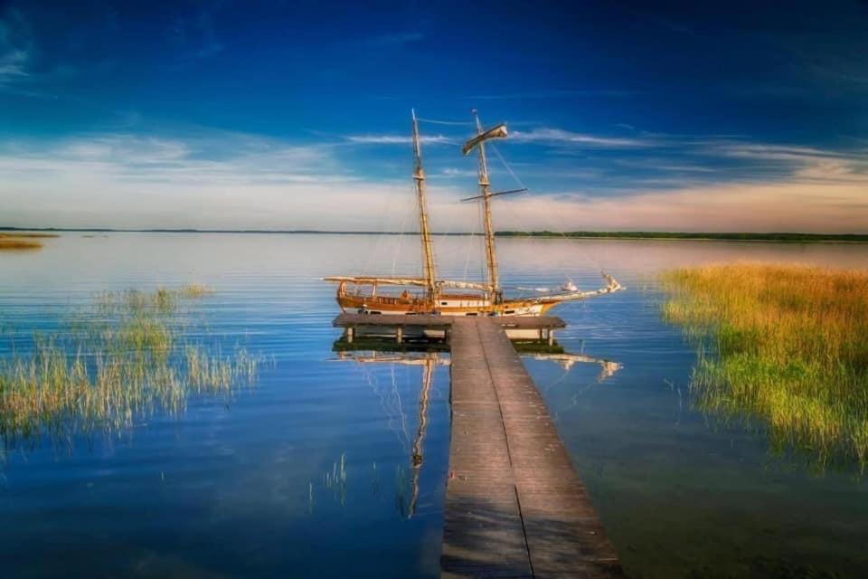 Folwark Luknajno Nad Jeziorem Sniardwy Gospoda Dziedzictwo Kulinarne Warmia-Mazury Mikolajki  Exterior photo
