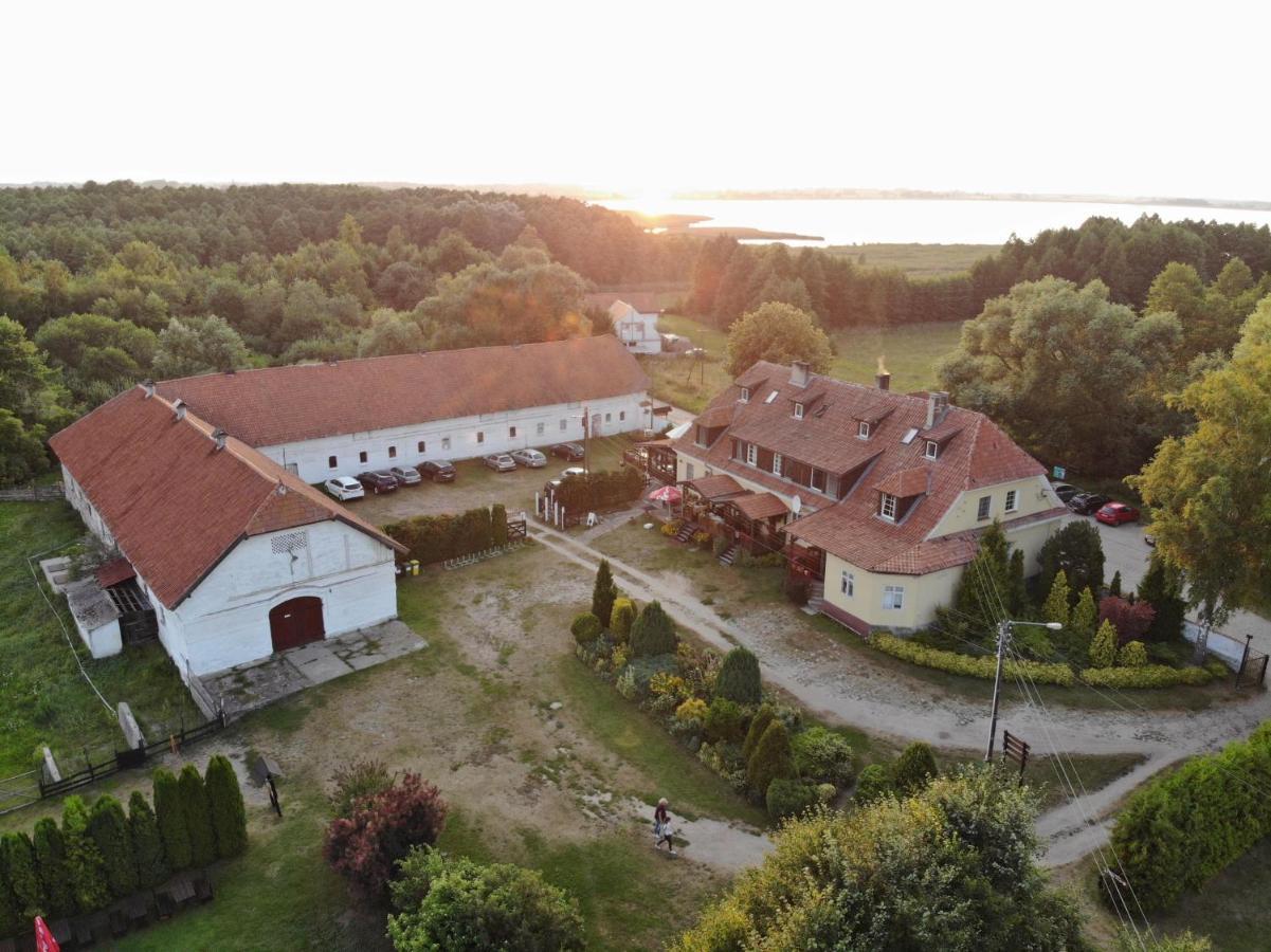Folwark Luknajno Nad Jeziorem Sniardwy Gospoda Dziedzictwo Kulinarne Warmia-Mazury Mikolajki  Exterior photo